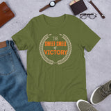 5_126 - The sweet smell of victory - Short-sleeve unisex t-shirt