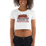 3_219 - Cooked to perfection - Women’s Crop Tee