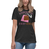 2_106 - No decision should be made on an empty shopping bag - Women's Relaxed T-Shirt